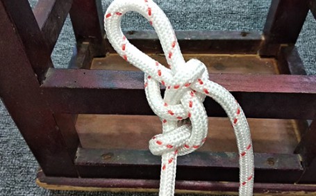 保障生命安全，重視應(yīng)急逃生繩的使用